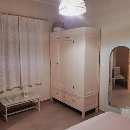 Apartment Maison Blanc Avola